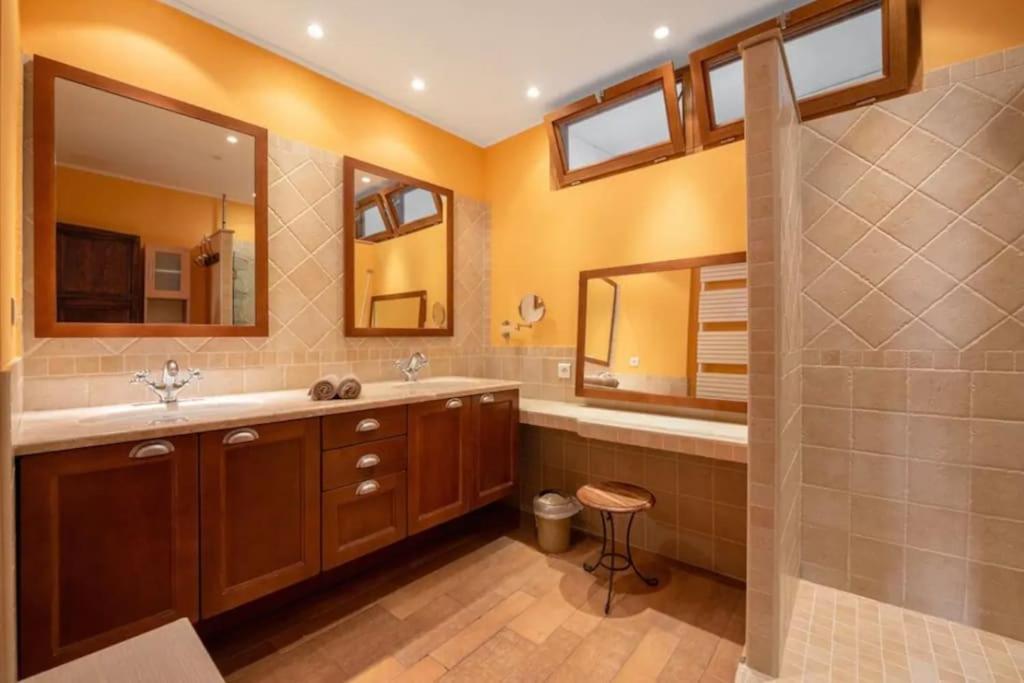 La Majestueuse Cite Apartment การ์กาซอน ภายนอก รูปภาพ
